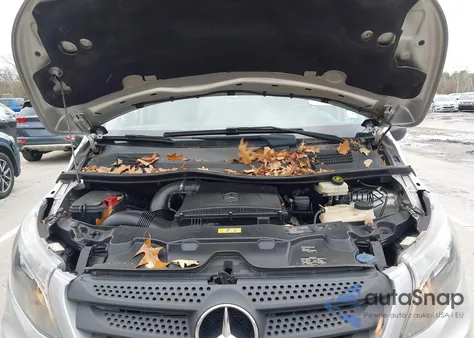 2016 Mercedes-Benz Metris из США, поврежденный, VIN WD4PG2EEXG3097393